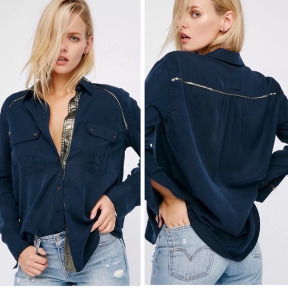 FREE PEOPLE Off Campus Button Down Top OB553521 Navy Metallic Size Large - Picture 1 of 10